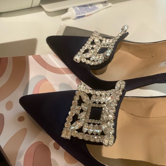 Manolo Blahnik Navy Satin Heels with Crystal Detail - Picture 4 of 9